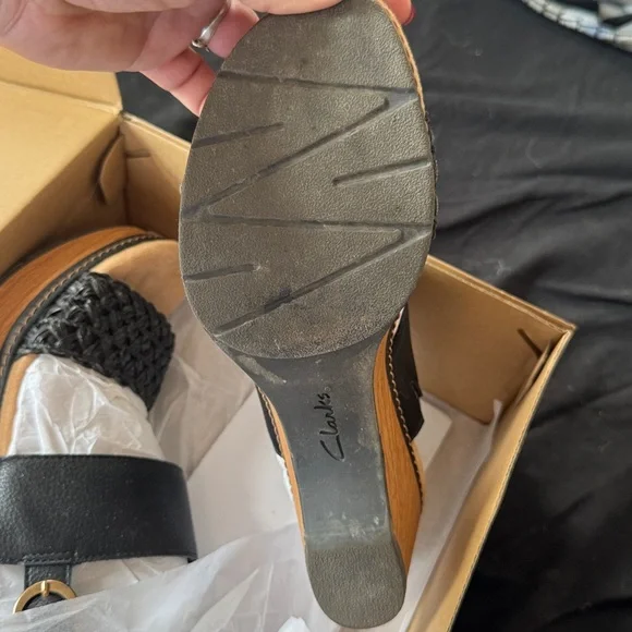 Clarks Black Wedge Sandals - Picture 3 of 5
